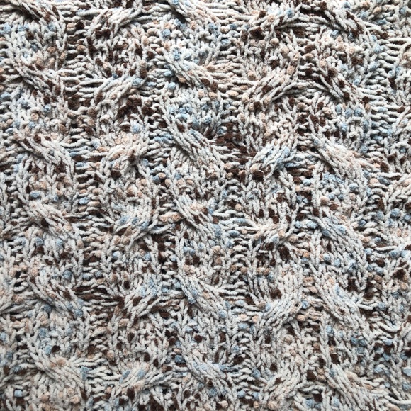 Sweater - Picture 4 of 5